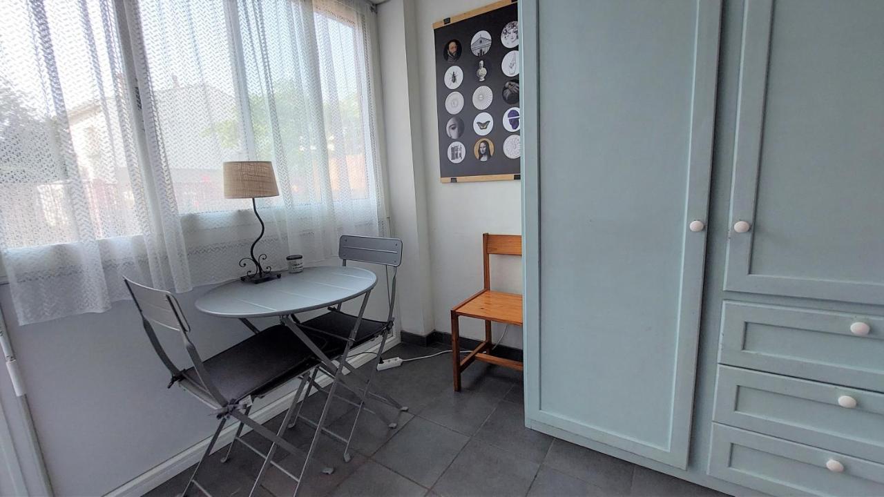 Chez Leslie Et Vincent : Logements Climatises Avec Parking Privatif Perpignan Extérieur photo