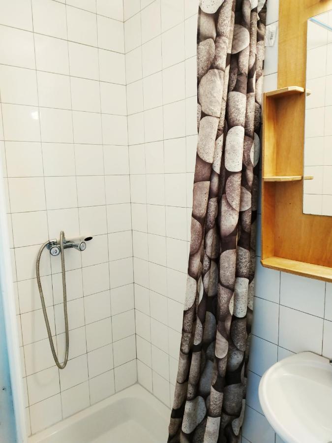 Chez Leslie Et Vincent : Logements Climatises Avec Parking Privatif Perpignan Extérieur photo