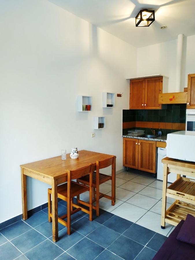 Chez Leslie Et Vincent : Logements Climatises Avec Parking Privatif Perpignan Extérieur photo